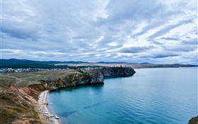 Rusia, el lago Baikal, oscuridad, nubes HD fondos de pantalla