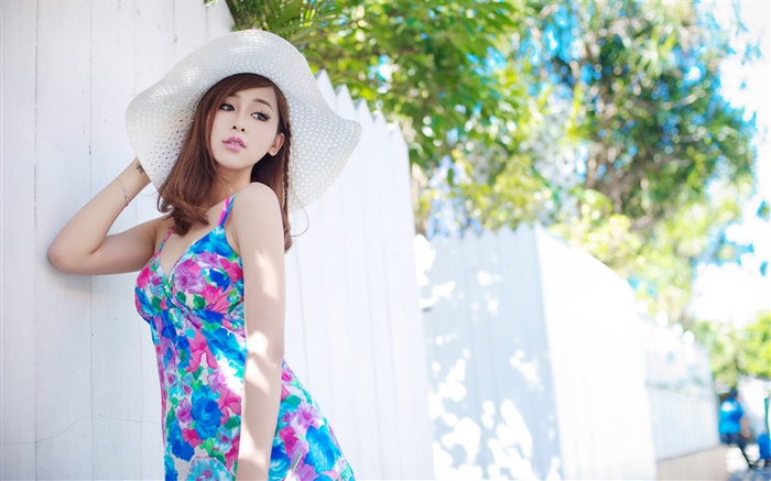 Verano azul falda de la muchacha asiática Fondos de pantalla, imagen