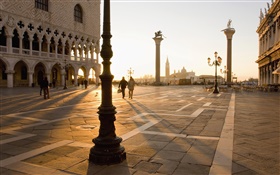 Venecia, plazas, peatonal, sol