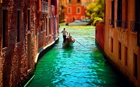 Venecia, turismo, río, barco