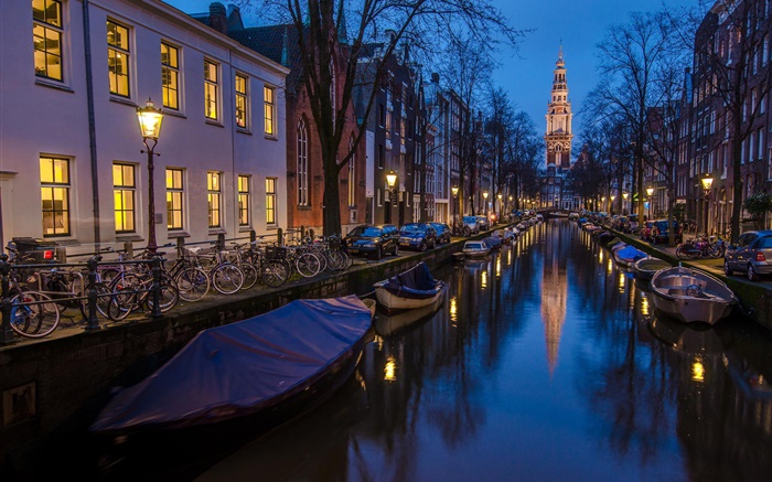 Amsterdam, Holanda, la noche, las casas, río, barcos, luces Fondos de pantalla, imagen