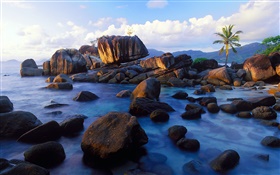 Anse Soleil, Mahe, Seychelles, piedras, costa