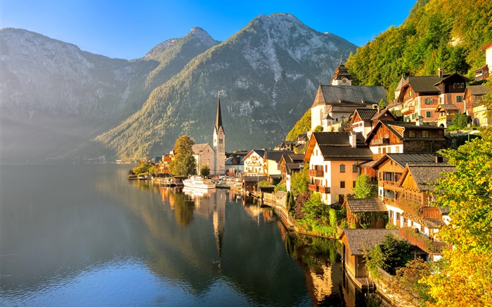 Austria, Hallstatt, Salzkammergut, casa, lago, montañas, rayos de sol Fondos de pantalla, imagen