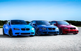 BMW coches azules rojos