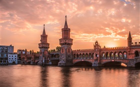 Berlín, Alemania, puesta del sol, río, puente, edificios HD fondos de pantalla