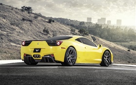 Ferrari 458 Italia de visión trasera superdeportivo amarilla