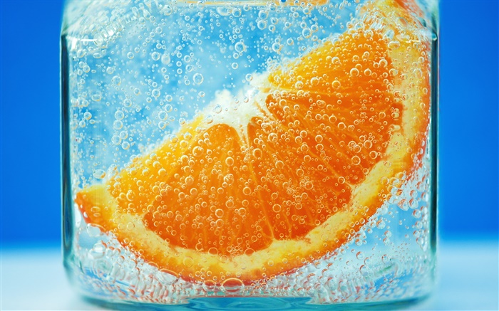Rodajas de naranja en el agua, fondo azul, burbuja Fondos de pantalla, imagen