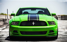 Auto mustang Ford verde