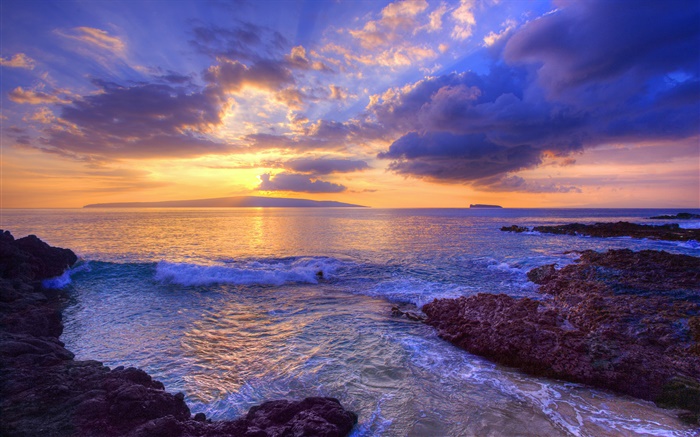Puesta de sol, olas, Secret Beach, Maui, Hawai, EE.UU. Fondos de pantalla, imagen