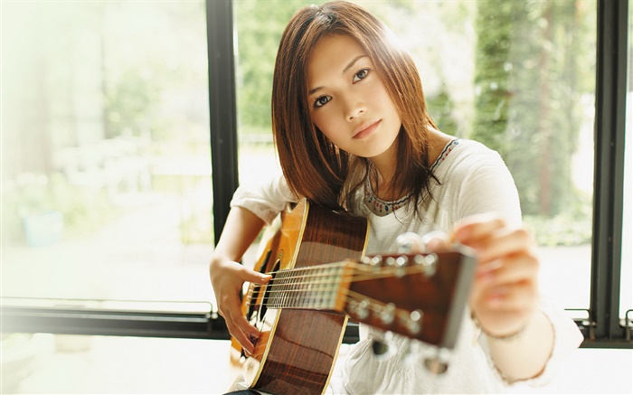 Yoshioka Yui, cantante japonesa 07 Fondos de pantalla, imagen