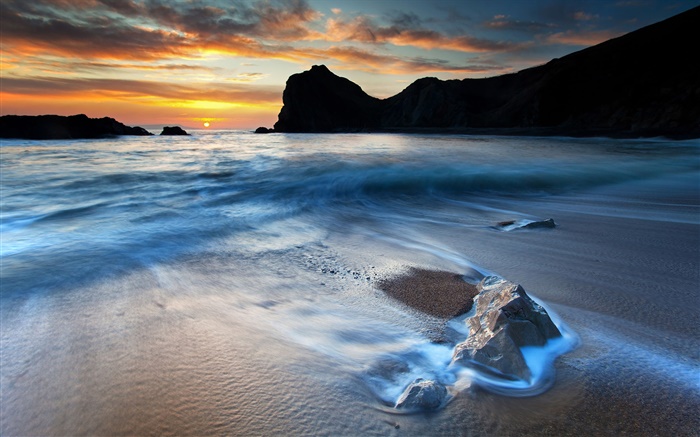 Hermoso paisaje de la costa, puesta del sol, rocas, mar Fondos de pantalla, imagen