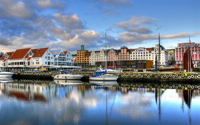 Noruega hermoso paisaje, el río, las casas Fondos de pantalla, imagen