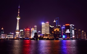 Shanghai, China, noche, ciudad, luces, rascacielos, río