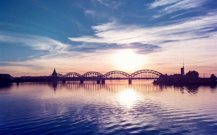 Río, puente, nubes, ondulaciones, ciudad, puesta del sol Fondos de pantalla, imagen