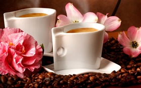 Dos tazas de café, el aroma, los granos de café, flores HD fondos de pantalla