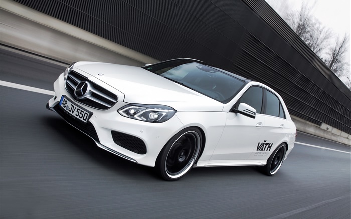 2015 Mercedes-Benz velocidad del coche blanco Clase E Fondos de pantalla, imagen