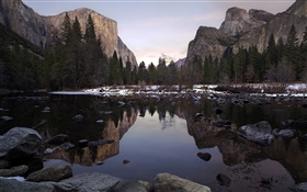 Parque Yosemite, valle, montañas, lago, árboles, piedras