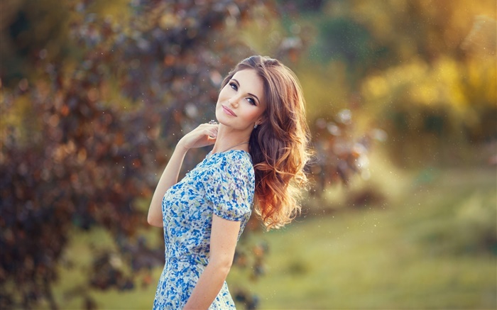 Mujer hermosa, vestido de azul, bokeh Fondos de pantalla, imagen