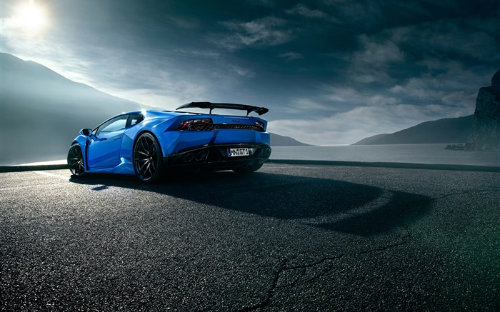 Lamborghini Huracan azul supercar vista trasera, nubes Fondos de pantalla, imagen