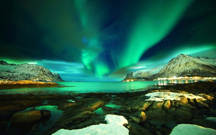Islas Lofoten, Noruega, las luces del norte, montañas, mar, piedras, noche Fondos de pantalla, imagen