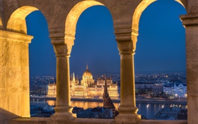 Budapest, Hungría, el Parlamento, el río, la noche, las luces HD fondos de pantalla