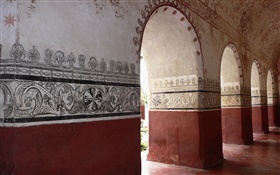 paredes pintadas, arcos, museo