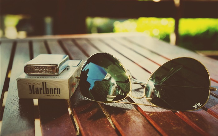 Naturaleza muerta, más ligeros, cigarrillos, gafas de sol Fondos de pantalla, imagen