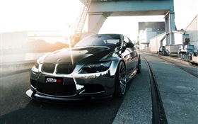 coche negro vista frontal BMW M3 E92