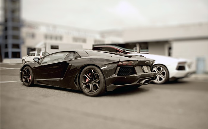 Lamborghini Aventador superdeportivo negro en el estacionamiento Fondos de pantalla, imagen