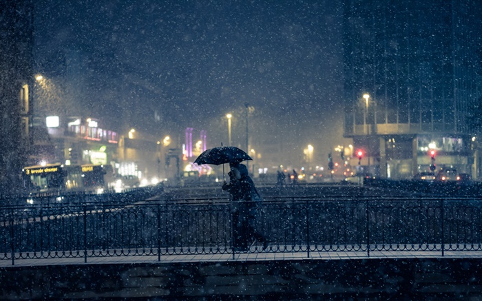ciudad de la noche, las luces, invierno, nieve, el puente, la gente, paraguas Fondos de pantalla, imagen